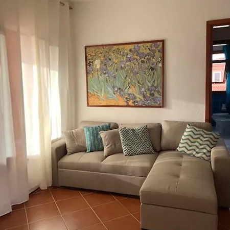 La Cinta 2 Apartment *
